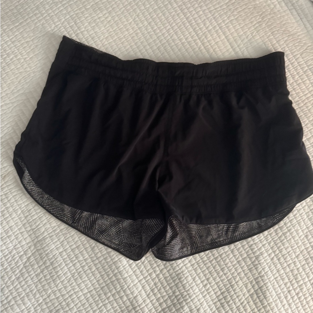Lululemon Choose a Side short